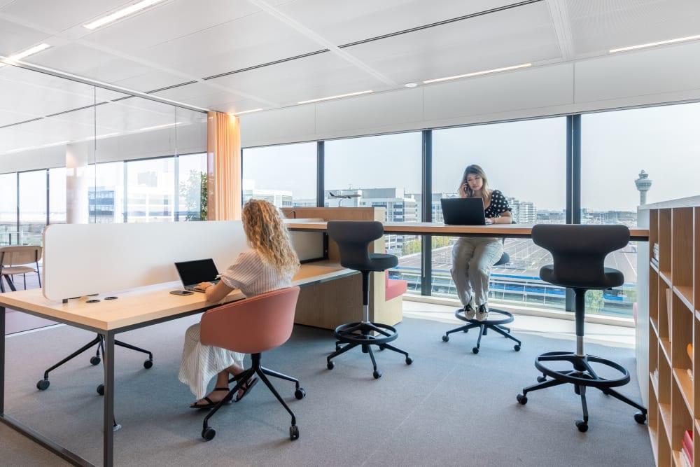 SCHIPHOL AIRPORT, Spaces Schiphol office space - View 5 in Schiphol - internet, office_cleaning, breakout_areas