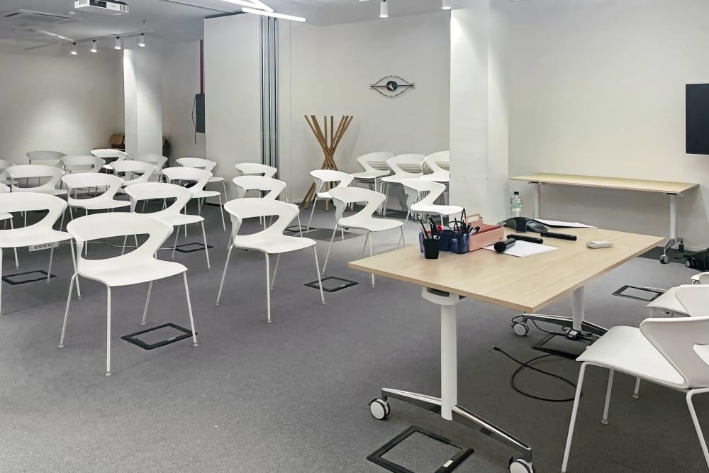 Via Pola 11 - Photo 4 Via Pola 11 office space - View 4 in Milano - internet, office_cleaning, breakout_areas