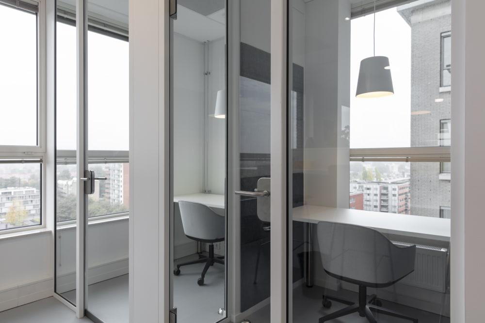 AMSTELVEEN, Parktoren office space - View 2 in Amstelveen - internet, office_cleaning, breakout_areas