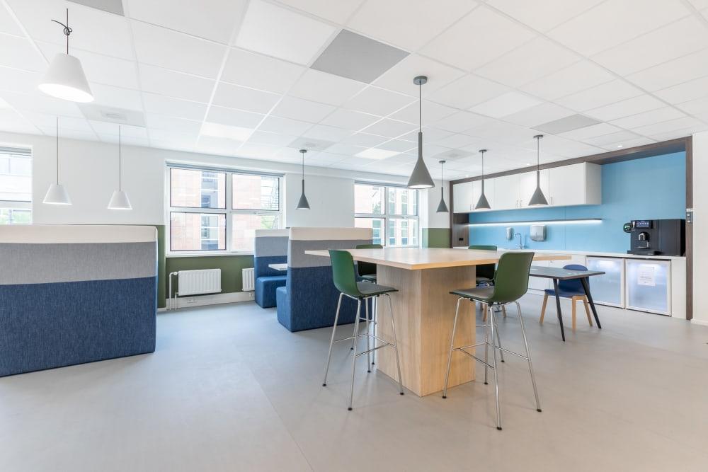 HILVERSUM, Arena Business Park - Photo 2 HILVERSUM, Arena Business Park office space - View 2 in Hilversum - internet, office_cleaning, breakout_areas