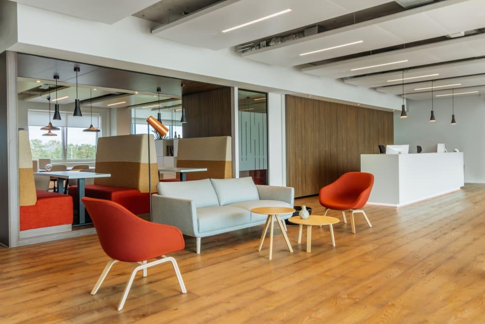 ROTTERDAM, Alexandrium - Photo 2 ROTTERDAM, Alexandrium office space - View 2 in Rotterdam - internet, office_cleaning, breakout_areas