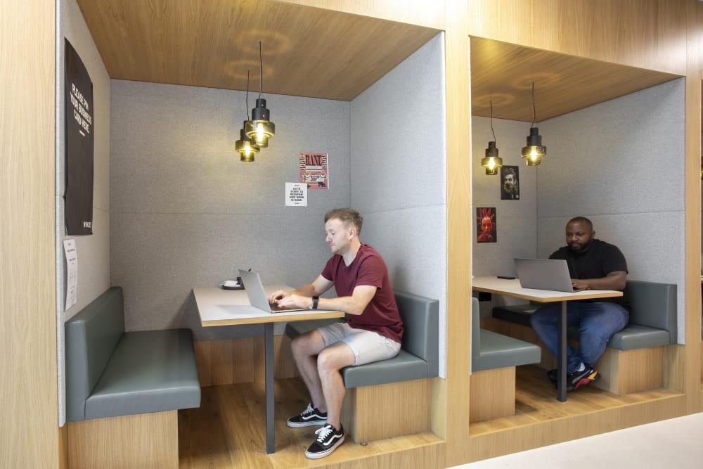 MILTON KEYNES, Spaces, Avebury Boulevard office space - View 4 in Milton Keynes - internet, office_cleaning, breakout_areas