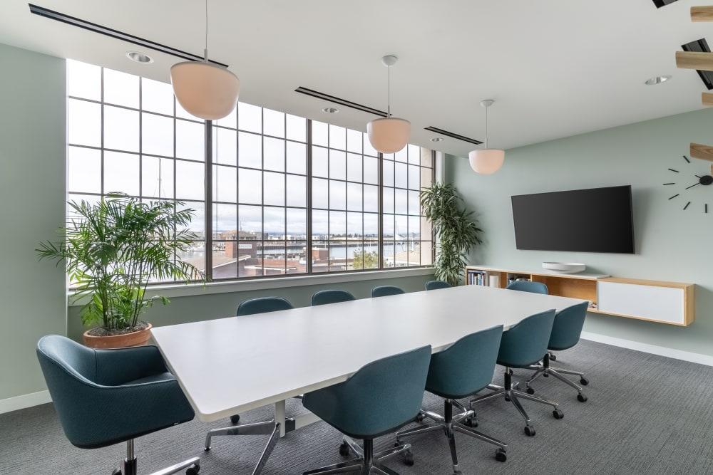 CA, Oakland - Spaces Jack London Square office space - View 5 in Oakland - internet, office_cleaning, breakout_areas