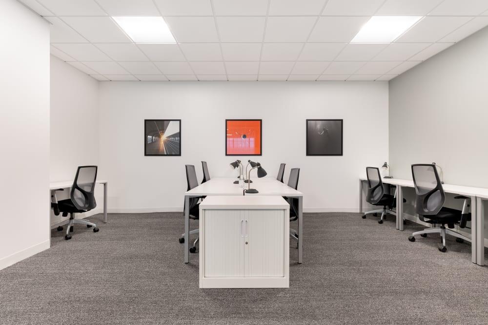 CA, Oakland - Spaces Jack London Square office space - View 4 in Oakland - internet, office_cleaning, breakout_areas