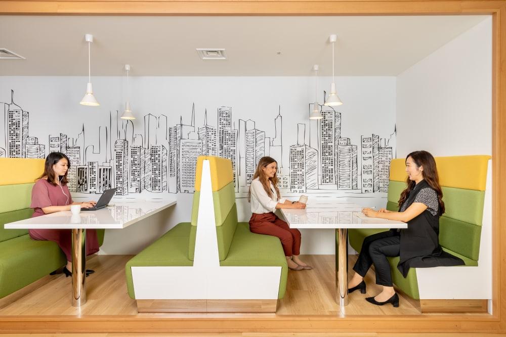 YOKOHAMA, Blue Avenue - Office space in Yokohama, Kanagawa