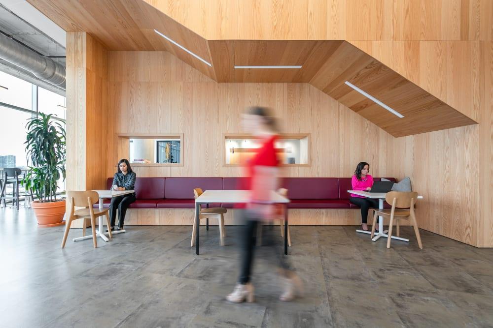 2550 Pacific Avenue office space - View 5 in Dallas - internet, office_cleaning, breakout_areas