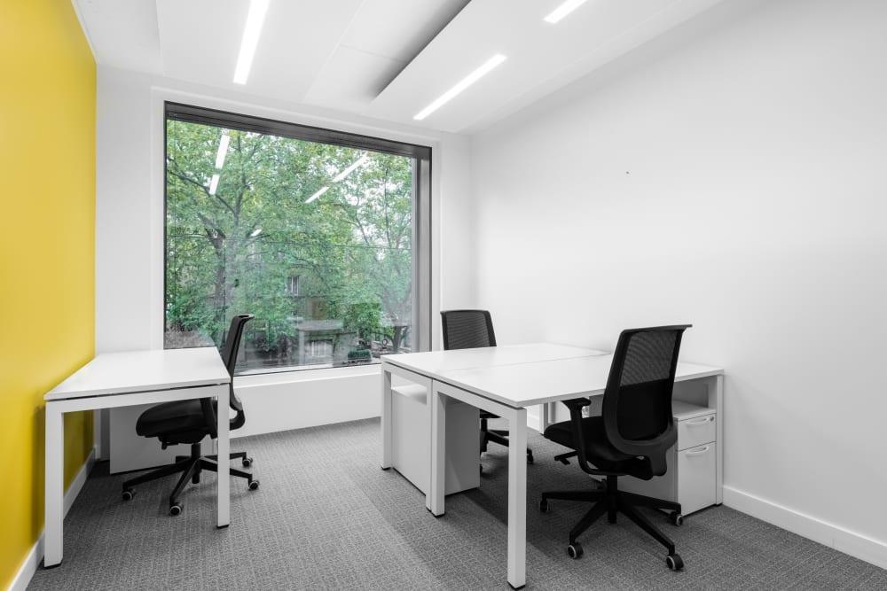 GENEVA, City Centre office space - View 2 in Genève - internet, office_cleaning, breakout_areas