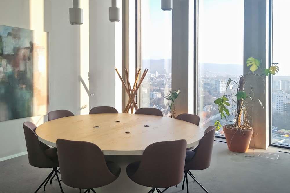 BASEL, Grosspeter Tower (spaces) office space - View 4 in Basel - internet, office_cleaning, breakout_areas