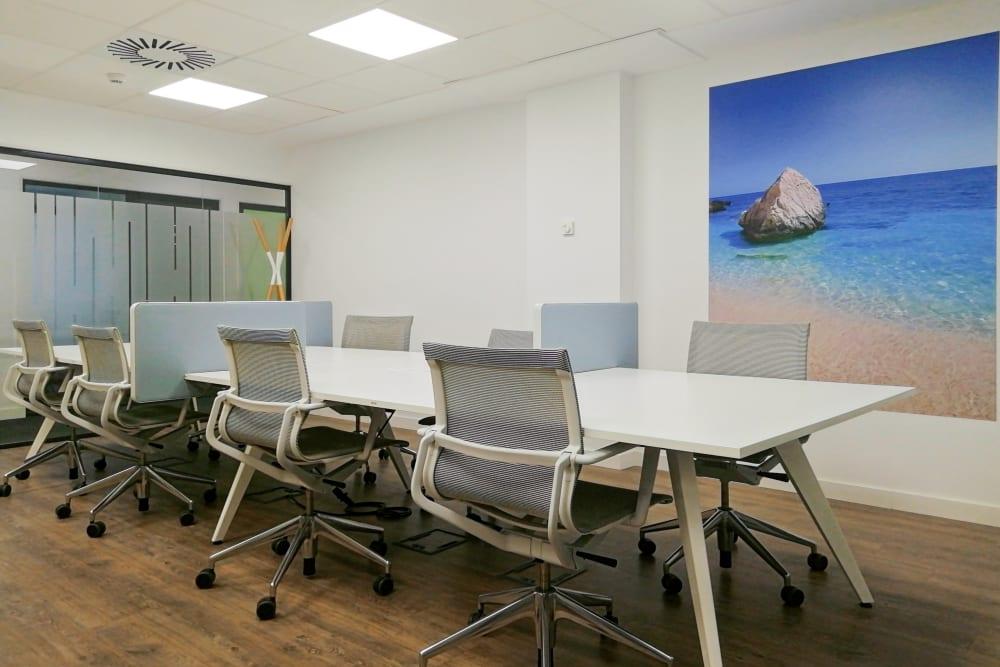 MURCIA, Avenida De Los Pinos office space - View 2 in Murcia - internet, office_cleaning, breakout_areas
