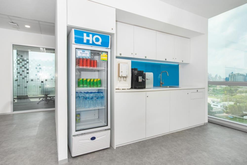 BANGKOK, HQ SPE Tower office space - View 2 in Khet Phaya Thai - internet, office_cleaning, breakout_areas