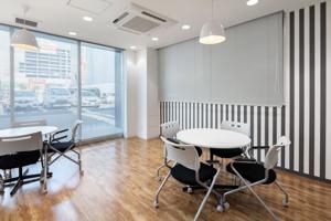 Omiya Eki Nishiguchi Building