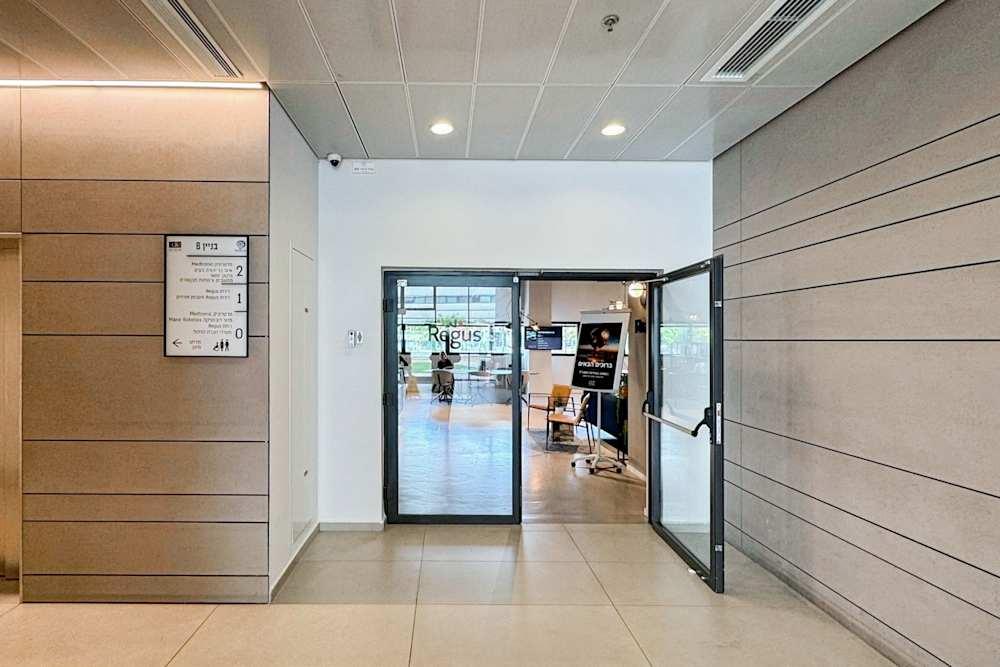 1 Ha’Eshl Street - Photo 3 1 Ha’Eshl Street office space - View 3 in Caesarea - internet, office_cleaning, breakout_areas
