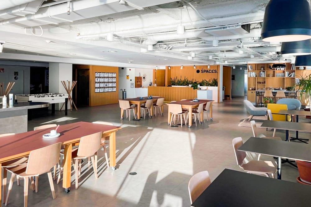 BARCELONA, SPACES TORRE MAPFRE office space - View 4 in Barcelona - internet, office_cleaning, breakout_areas