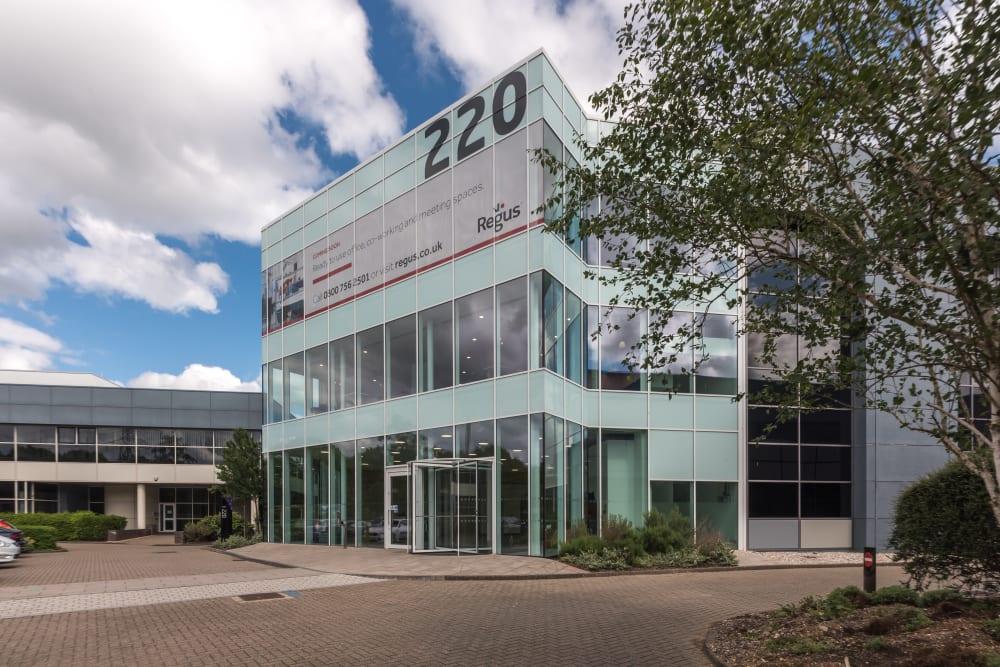 Winnersh Triangle office space - View 2 in Winnersh - internet, office_cleaning, breakout_areas