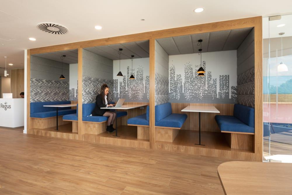 Winnersh Triangle office space - View 3 in Winnersh - internet, office_cleaning, breakout_areas