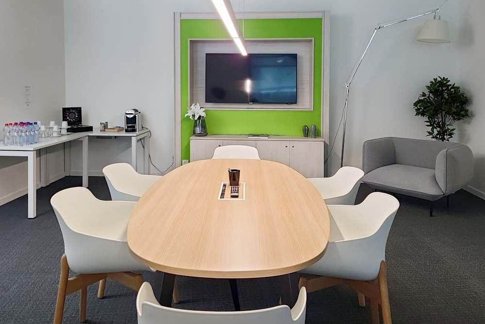 Oksigen Building - Photo 4 Oksigen Building office space - View 4 in Luxembourg - internet, office_cleaning, breakout_areas