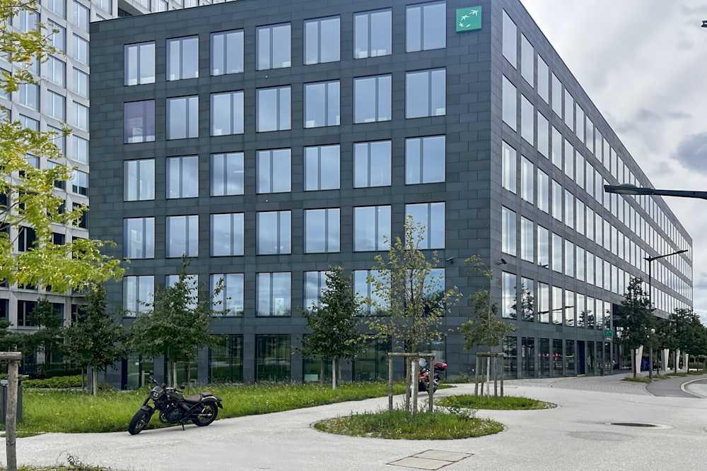 Oksigen Building - Photo 3 Oksigen Building office space - View 3 in Luxembourg - internet, office_cleaning, breakout_areas