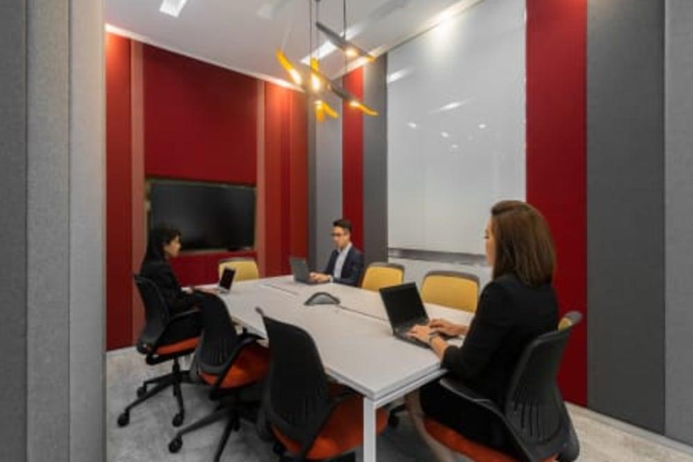 SINGAPORE, 18 Robinson Road office space - View 2 in Singapore - internet, office_cleaning, breakout_areas