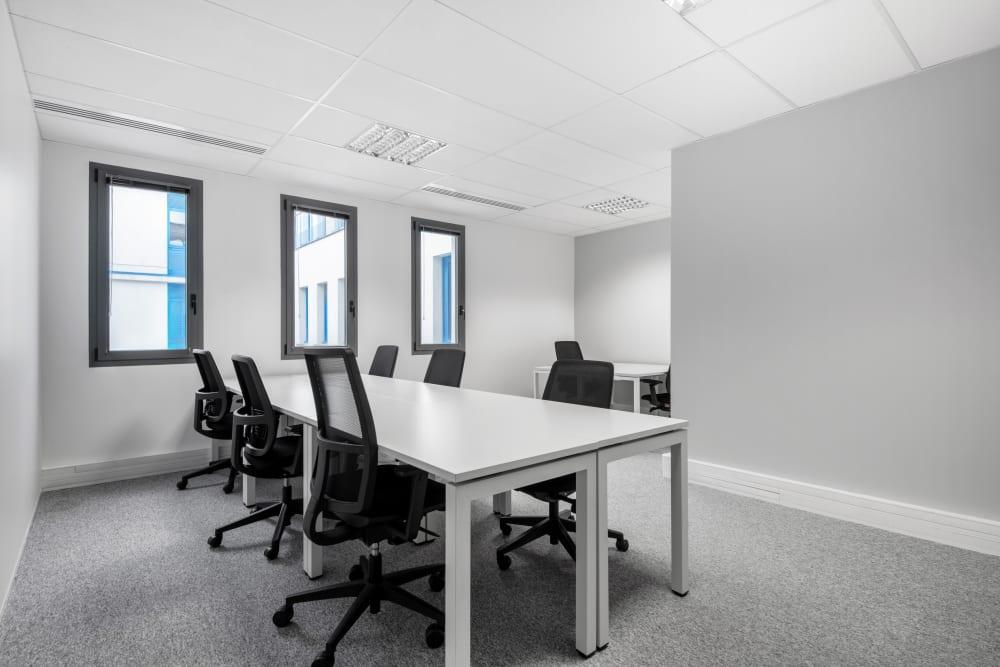 44 Rue Jean Mermoz - Photo 4 44 Rue Jean Mermoz office space - View 4 in Maisons-Laffitte - internet, office_cleaning, breakout_areas