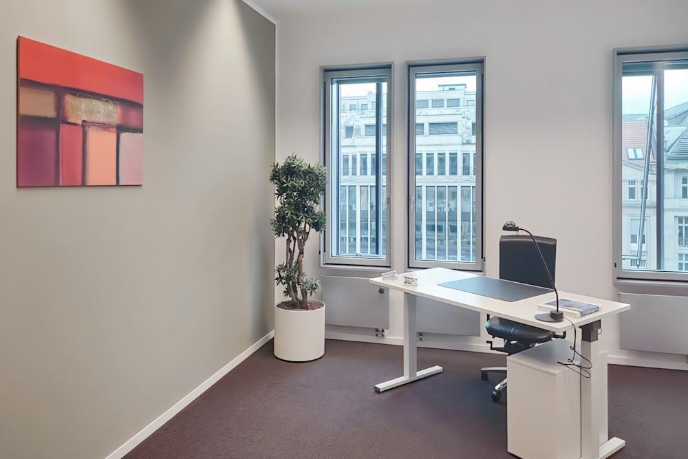 Unter den Linden office space - View 2 in Berlin - internet, office_cleaning, breakout_areas