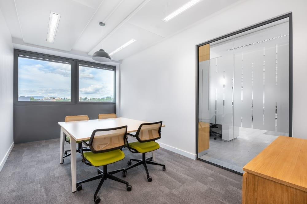 GENEVA, Nations (6th Floor) office space - View 5 in Genève - internet, office_cleaning, breakout_areas