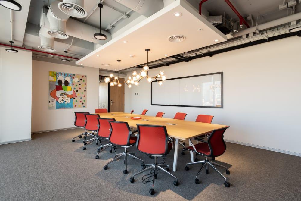 SANTIAGO DE CHILE, SPACES APOQUINDO - Photo 6 SANTIAGO DE CHILE, SPACES APOQUINDO office space - View 6 in Las Condes - internet, office_cleaning, breakout_areas