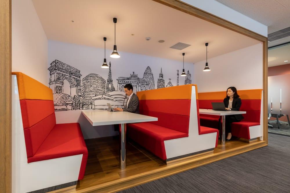 Umeda Square - Photo 5 Umeda Square office space - View 5 in Osaka - internet, office_cleaning, breakout_areas