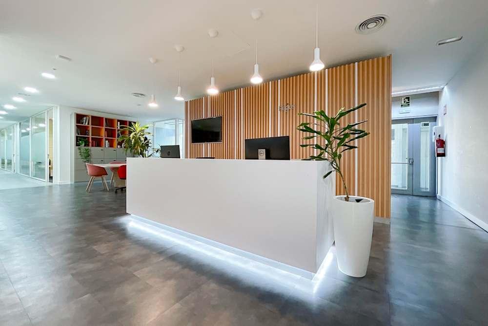 BARCELONA, Diagonal office space - View 2 in Barcelona - internet, office_cleaning, breakout_areas