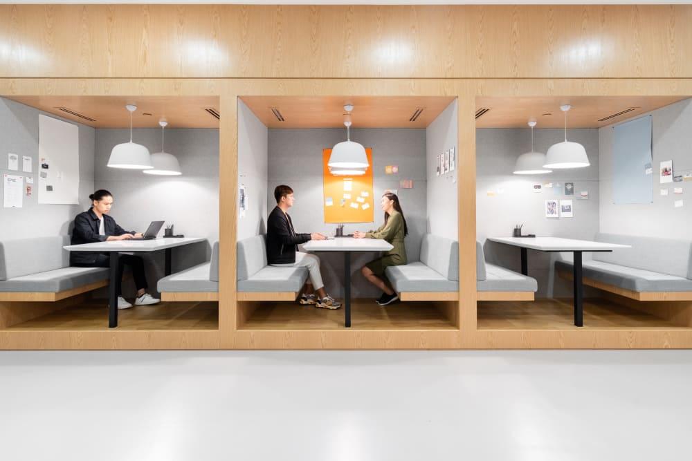 KUALA LUMPUR, Spaces Platinum Sentral office space - View 3 in Kuala Lumpur - internet, office_cleaning, breakout_areas