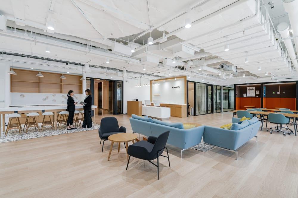 SHANGHAI, Spaces Infinitus office space - View 4 in Huang Pu Qu - internet, office_cleaning, breakout_areas