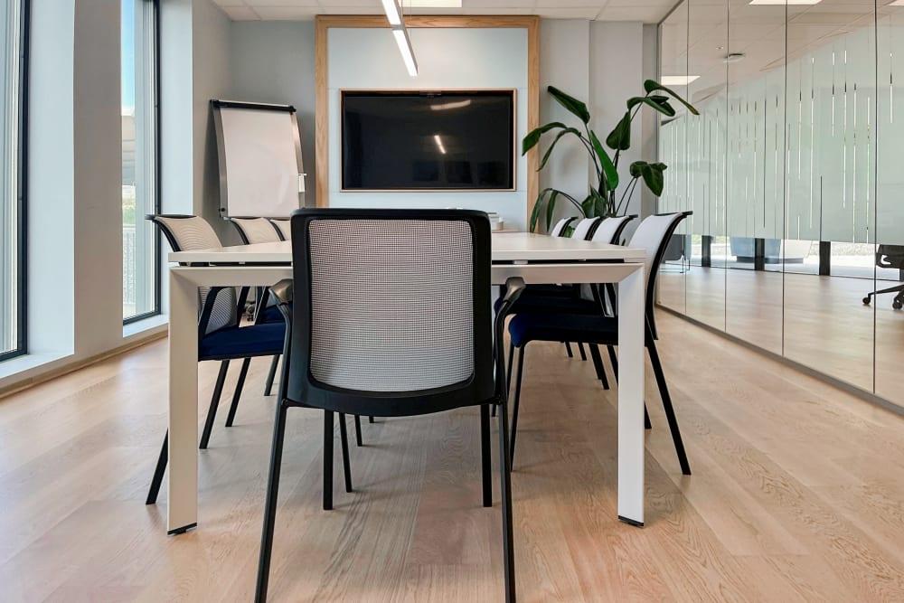 BERGEN, Regus Flesland Airport office space - View 3 in Blomsterdalen - internet, office_cleaning, breakout_areas
