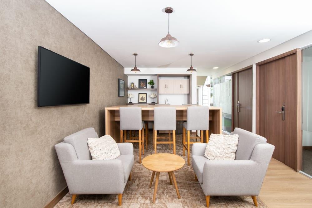 MEDELLIN, Parque Del Poblado - Photo 6 MEDELLIN, Parque Del Poblado office space - View 6 - internet, office_cleaning, breakout_areas