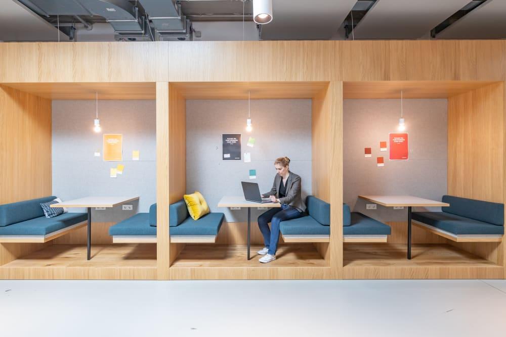 MUNICH, Spaces Werksviertel office space - View 2 in München - internet, office_cleaning, breakout_areas