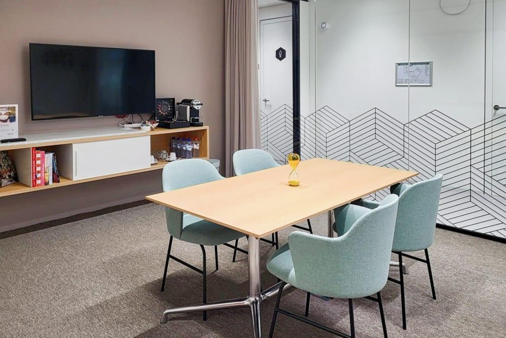 LUXEMBOURG, Spaces Place De La Gare office space - View 2 in Luxembourg - internet, office_cleaning, breakout_areas