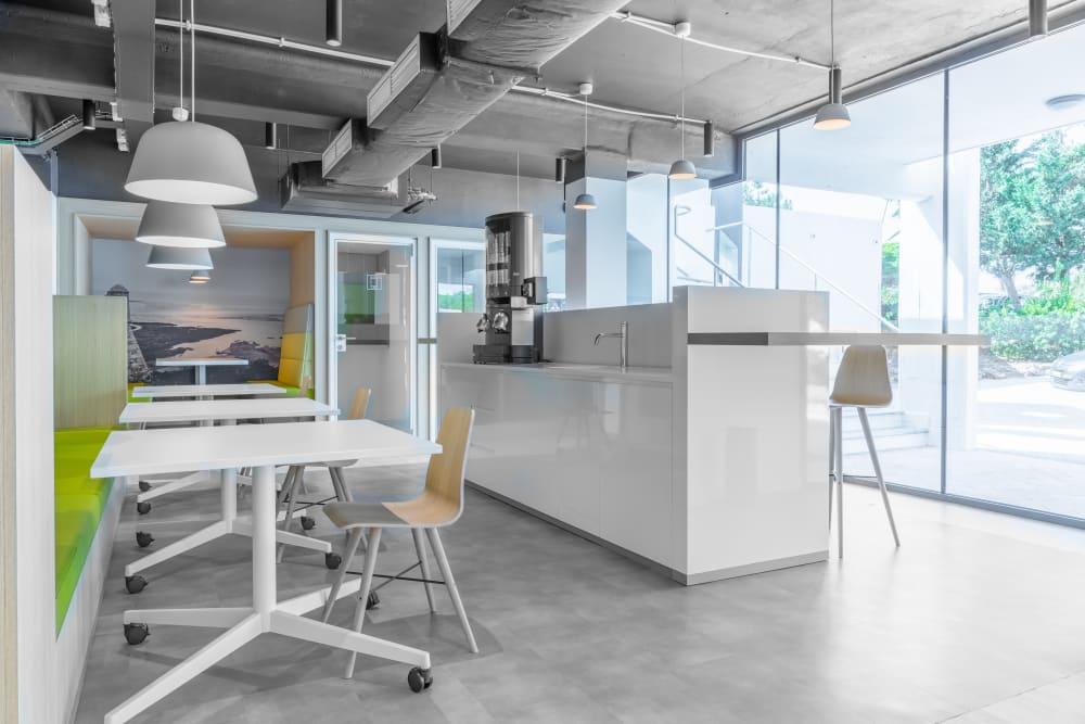 LOULÉ, Quinta Do Lago office space - View 6 in Loulé - internet, office_cleaning, breakout_areas