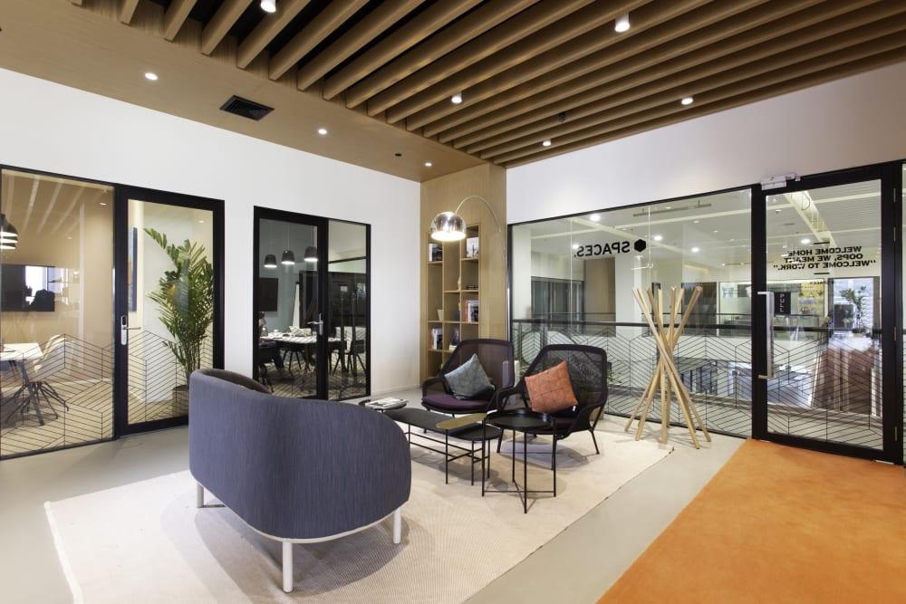 BANGKOK, SPACES Phahon 19 - Photo 5 BANGKOK, SPACES Phahon 19 office space - View 5 in Khet Chatuchak - internet, office_cleaning, breakout_areas