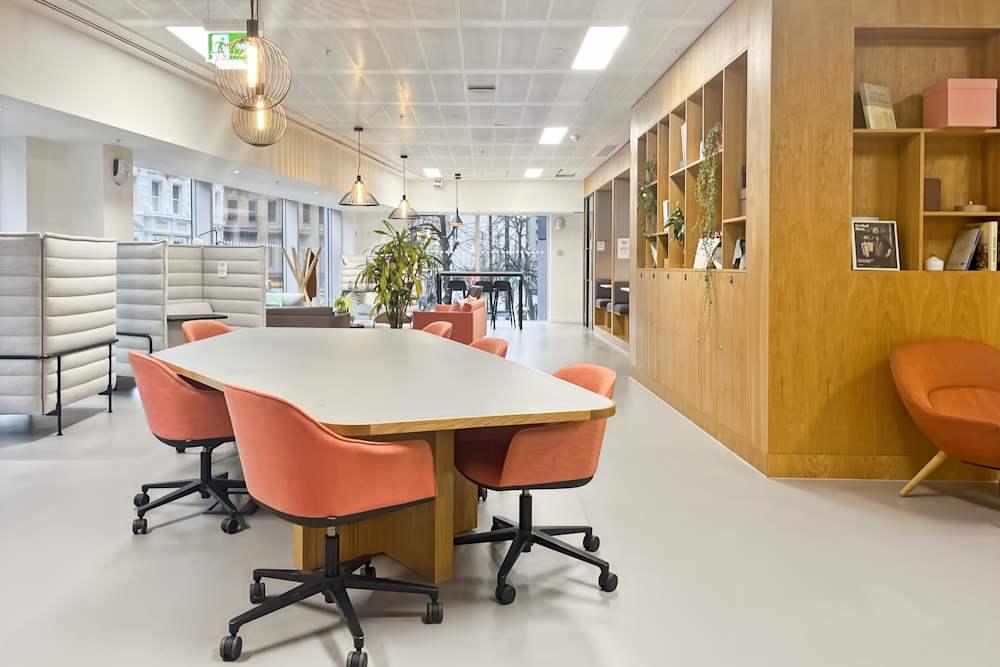 MANCHESTER, Spaces Deansgate - Photo 4 MANCHESTER, Spaces Deansgate office space - View 4 in Manchester - internet, office_cleaning, breakout_areas