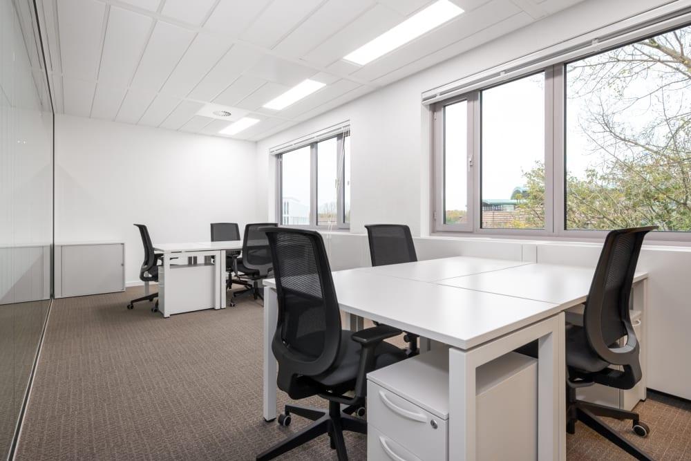 THE HAGUE, Regus World Forum - Photo 6 THE HAGUE, Regus World Forum office space - View 6 in Den Haag - internet, office_cleaning, breakout_areas