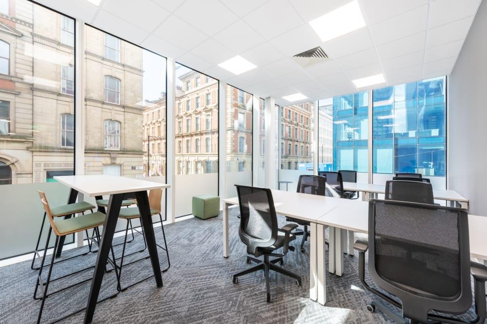 Manchester, St James Tower office space - View 4 in Manchester - internet, office_cleaning, breakout_areas