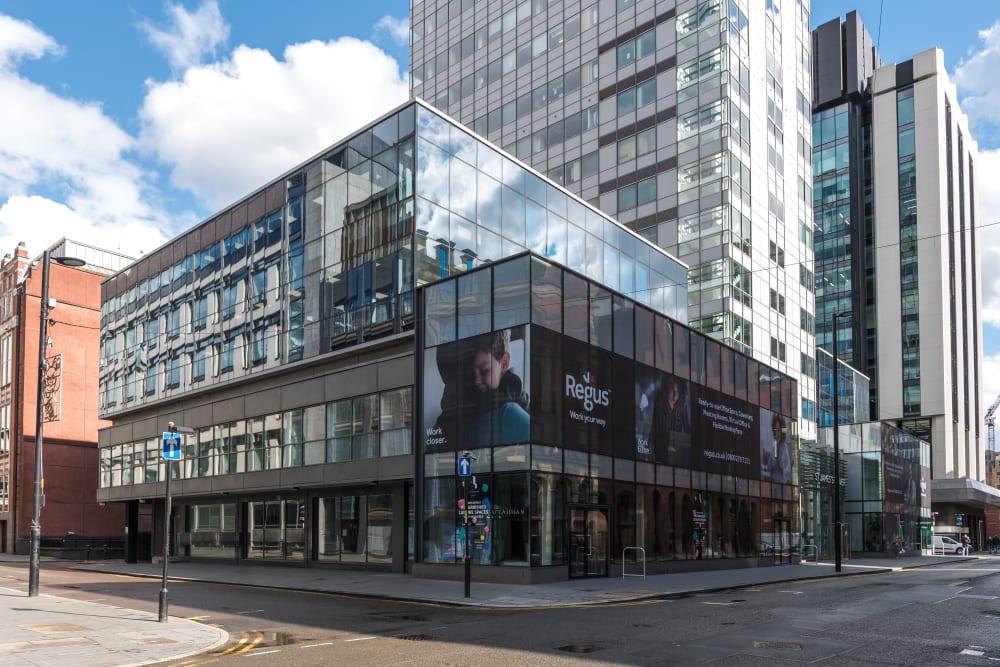 Manchester, St James Tower office space - View 3 in Manchester - internet, office_cleaning, breakout_areas