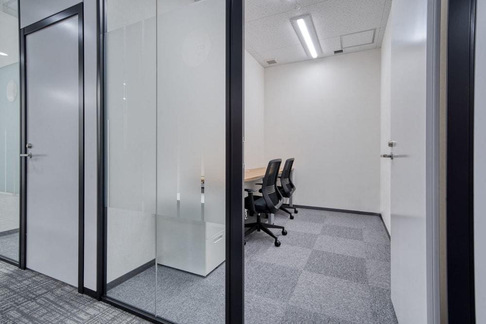 Aono Building office space - View 4 in Matsuyama - internet, office_cleaning, breakout_areas