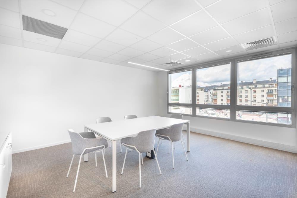 Rouen, HQ Jeanne D'Arc office space - View 2 in Rouen - internet, office_cleaning, breakout_areas