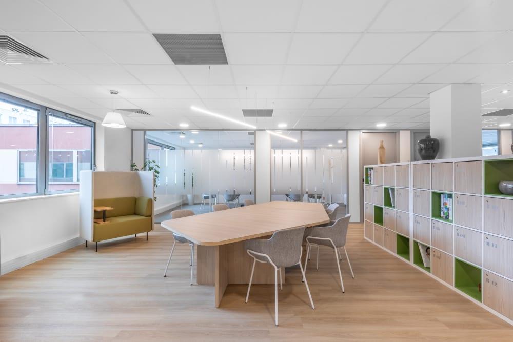 Rouen, HQ Jeanne D'Arc office space - View 6 in Rouen - internet, office_cleaning, breakout_areas