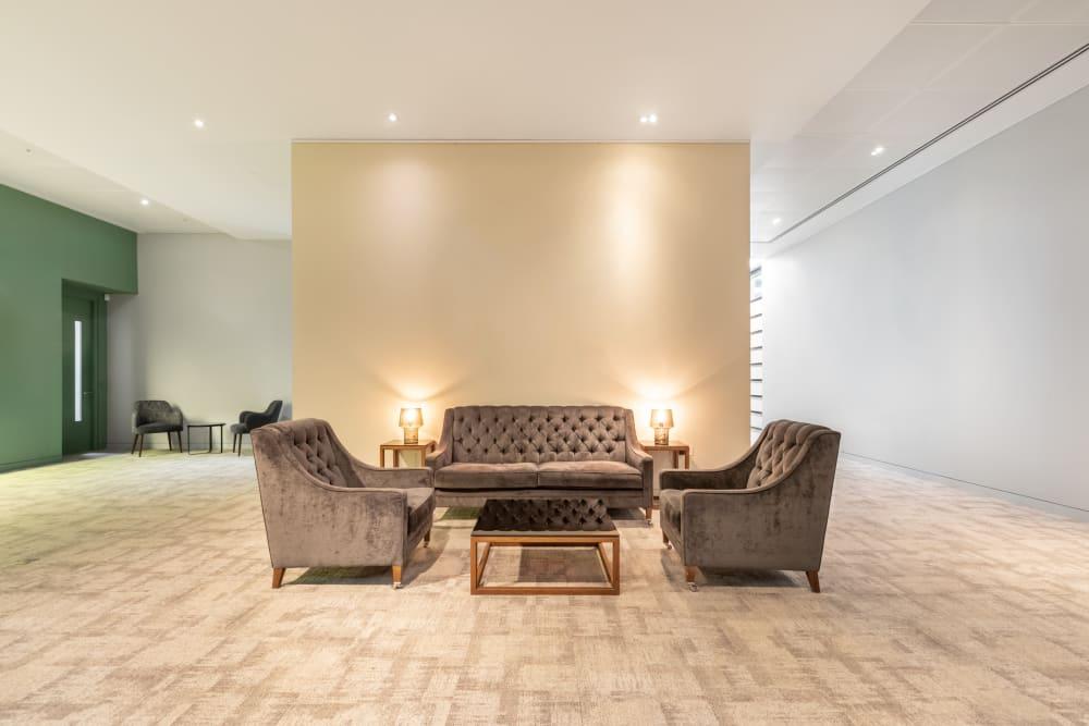 LONDON, the Clubhouse, St James’s - Photo 4 LONDON, the Clubhouse, St James’s office space - View 4 in London - internet, office_cleaning, breakout_areas