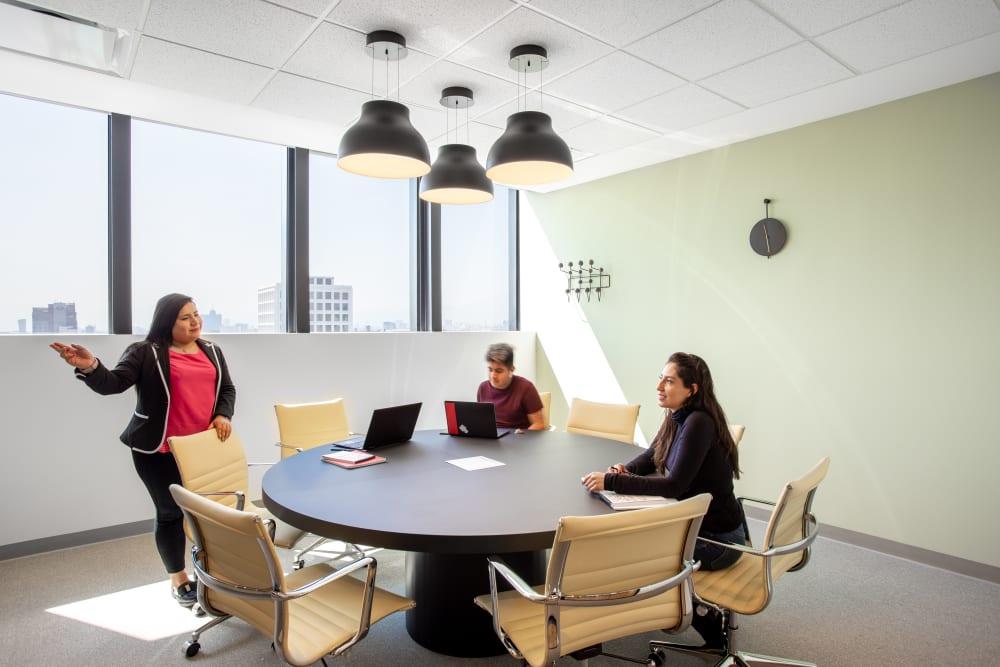 Ciudad Mexico - Spaces Torre Concreta office space - View 3 in Ciudad de México - internet, office_cleaning, breakout_areas