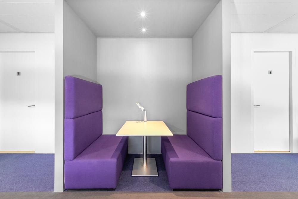 AMSTERDAM, TOO Un Studio - Photo 2 AMSTERDAM, TOO Un Studio office space - View 2 in Amsterdam - internet, office_cleaning, breakout_areas