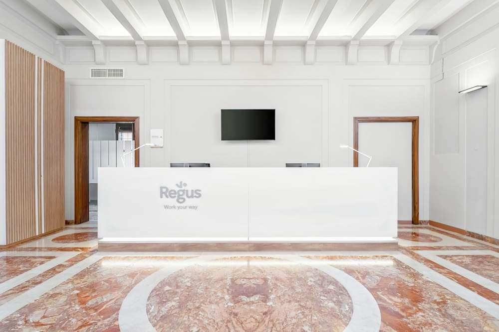 Bologna, via Del Monte 1 office space - View 6 in Bologna - internet, office_cleaning, breakout_areas