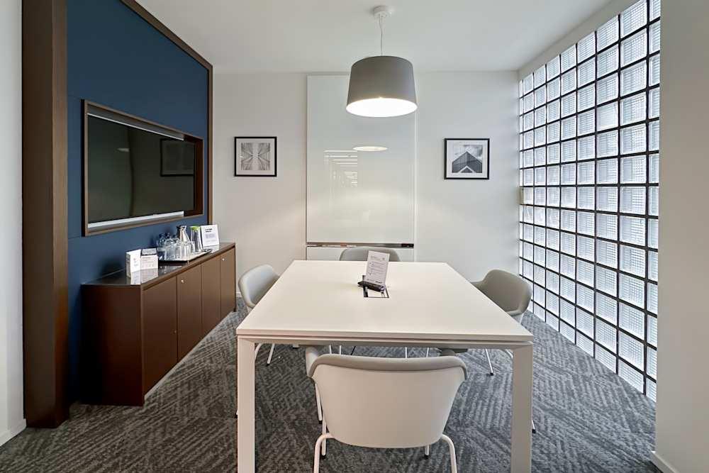 Via Winckelmann 1 - Photo 4 Via Winckelmann 1 office space - View 4 in Milano - internet, office_cleaning, breakout_areas