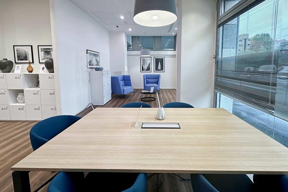 Via Winckelmann 1 - Photo 2 Via Winckelmann 1 office space - View 2 in Milano - internet, office_cleaning, breakout_areas