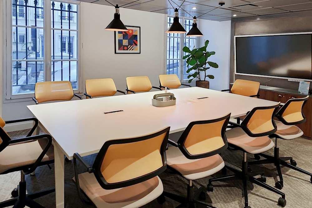 Paris, 2 Rue Jean Lantier office space - View 2 in Paris - internet, office_cleaning, breakout_areas